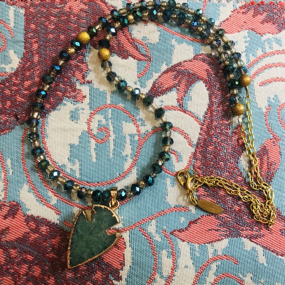 Artisan Made Arrowhead natural stone necklace‎